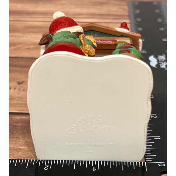 2014 HALLMARK KEEPSAKE ORNAMENT QXC5076 CHRISTMAS WINDOW 2014 BY NINA AUBE - Picture 9 of 9